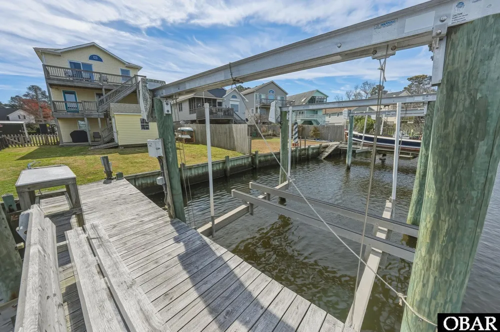 422 Harbour View Dr, Kill Devil Hills, NC 27948