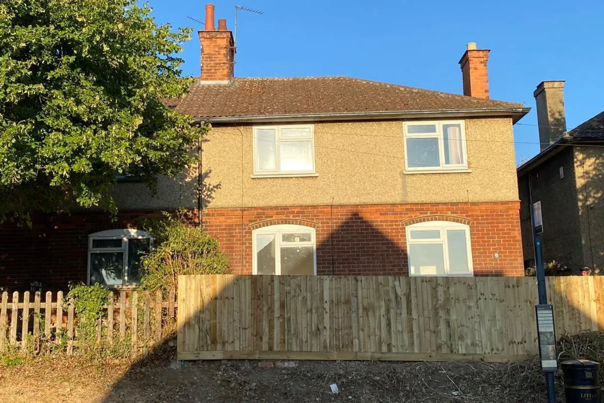 Windmill Banks, Higham Ferrers, RUSHDEN