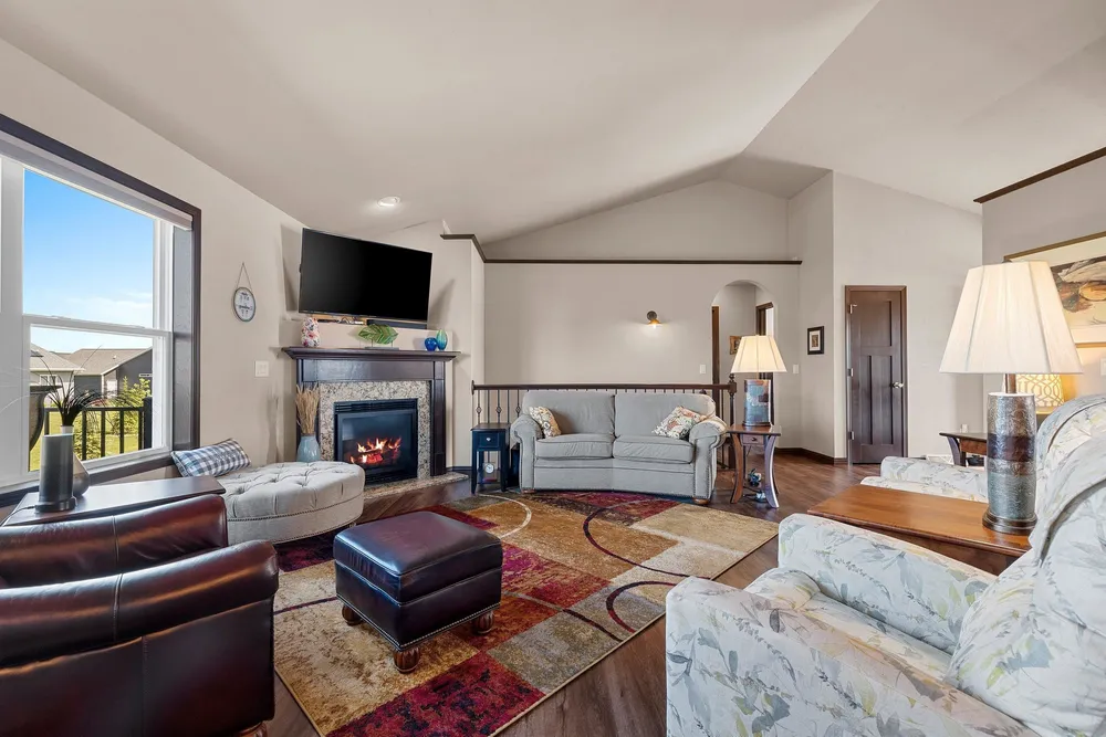 5560 N Providence Ave, Appleton, WI 54913