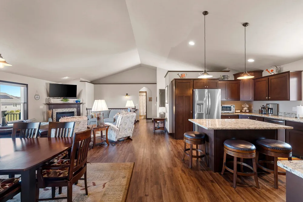 5560 N Providence Ave, Appleton, WI 54913
