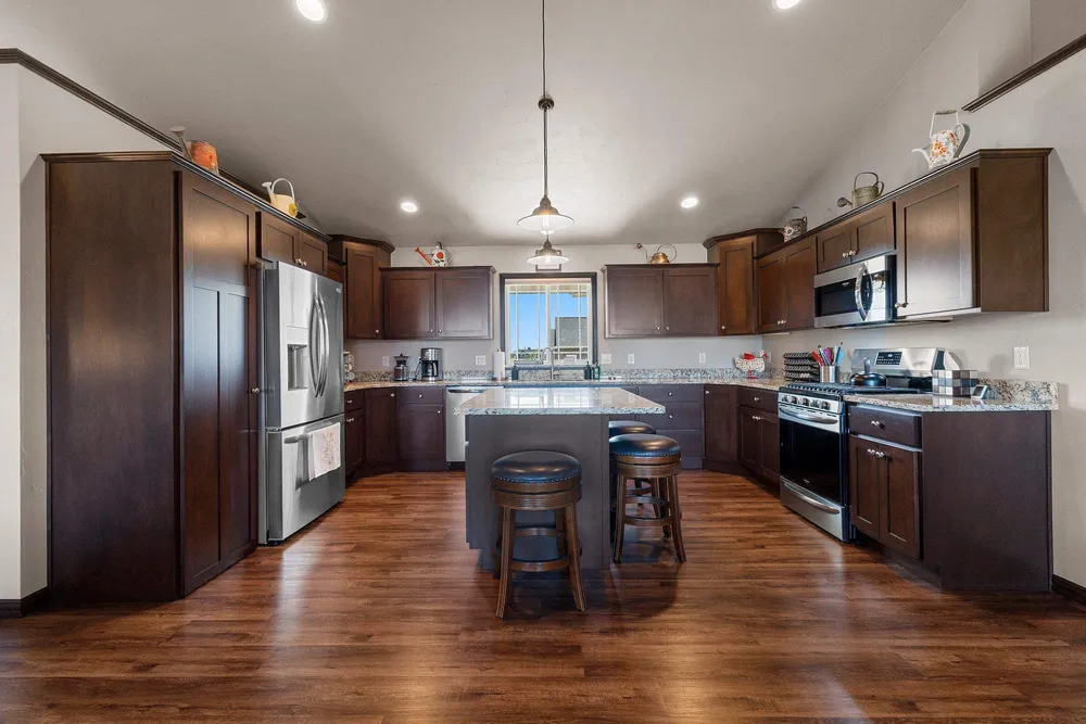 5560 N Providence Ave, Appleton, WI 54913