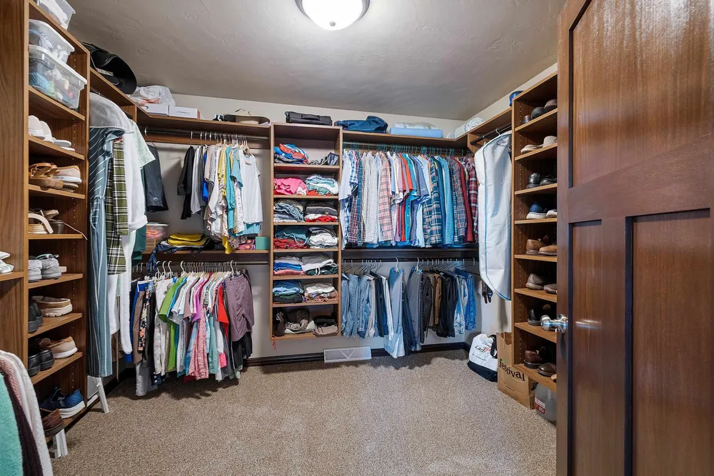 5560 N Providence Ave, Appleton, WI 54913