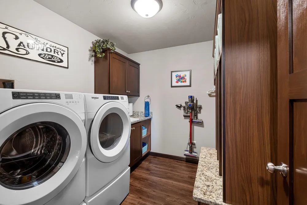 5560 N Providence Ave, Appleton, WI 54913