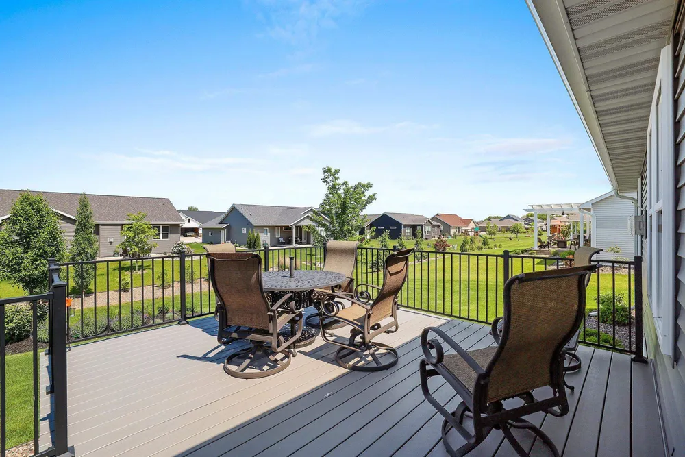 5560 N Providence Ave, Appleton, WI 54913
