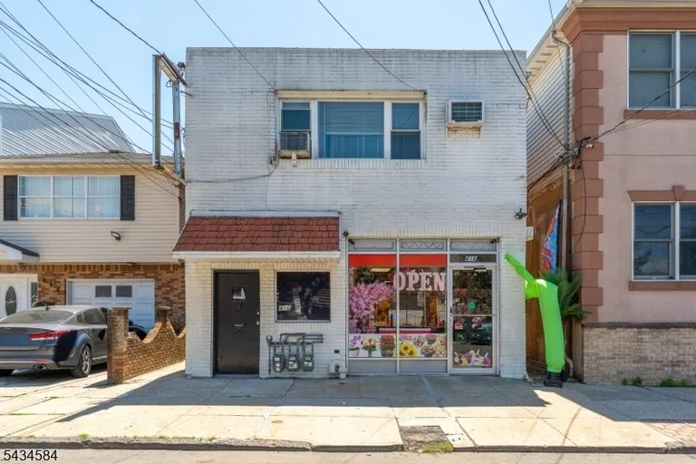 416 S 5th St, Elizabeth, NJ 07206