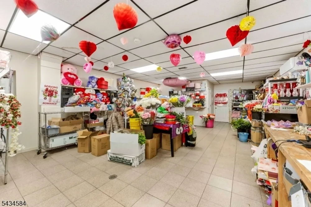 416 S 5th St, Elizabeth, NJ 07206