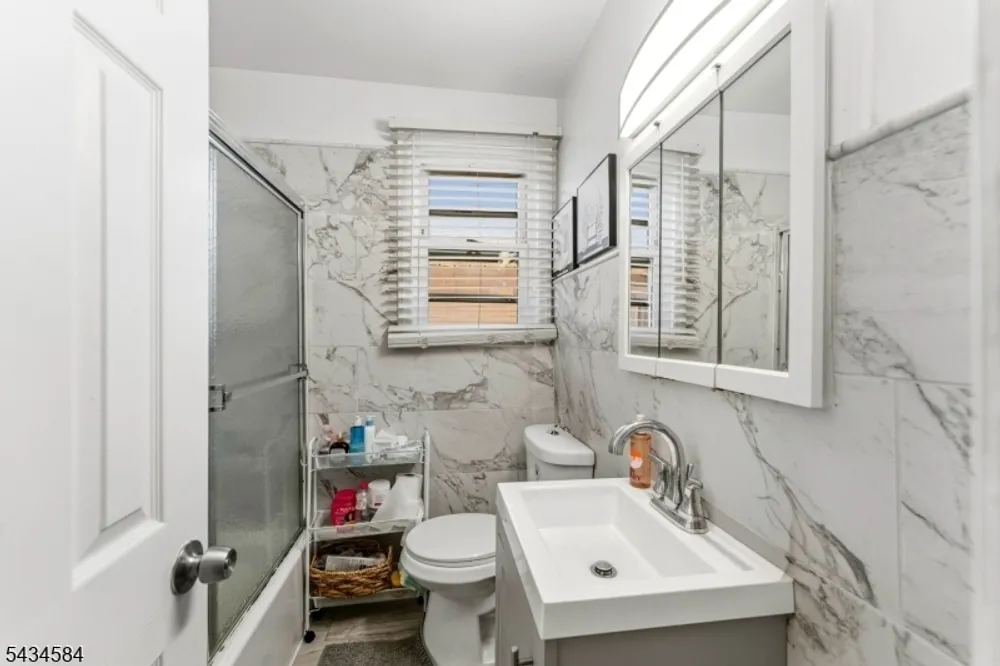416 S 5th St, Elizabeth, NJ 07206