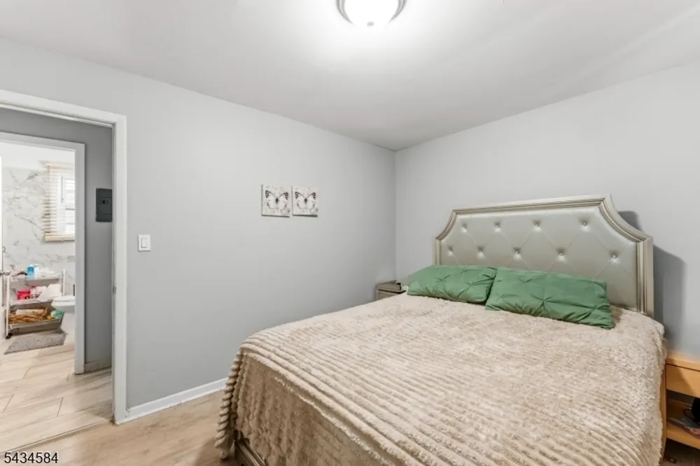 416 S 5th St, Elizabeth, NJ 07206
