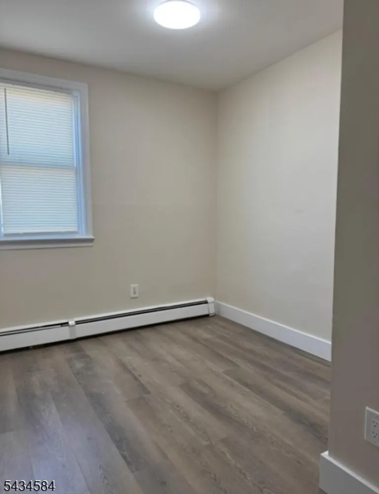 416 S 5th St, Elizabeth, NJ 07206