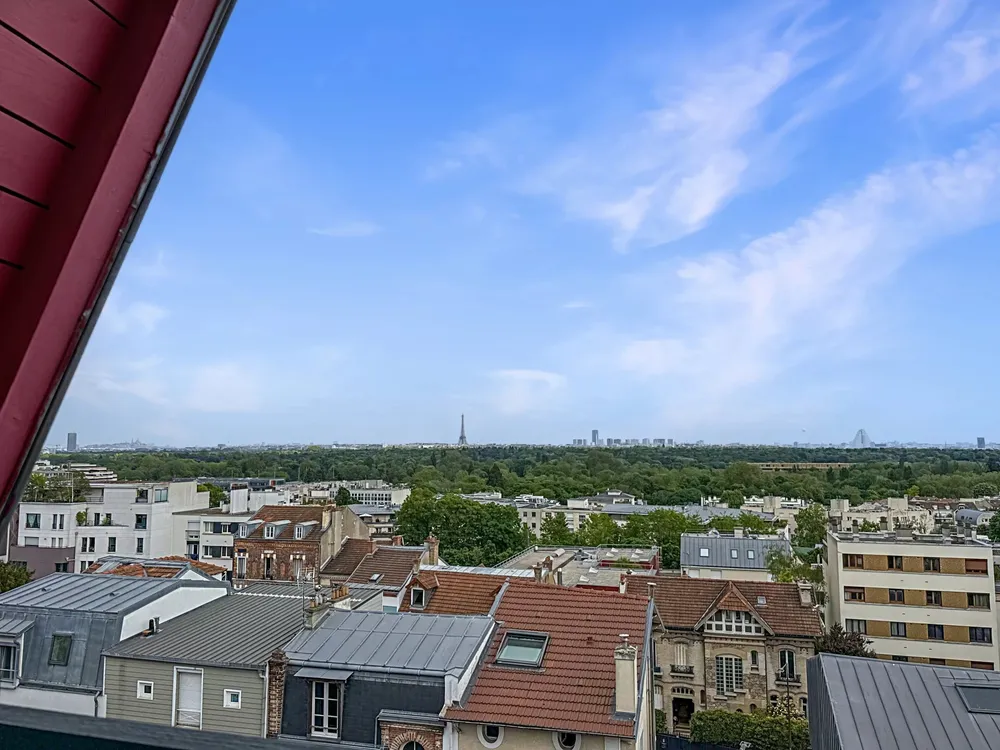 Suresnes, 92150, France