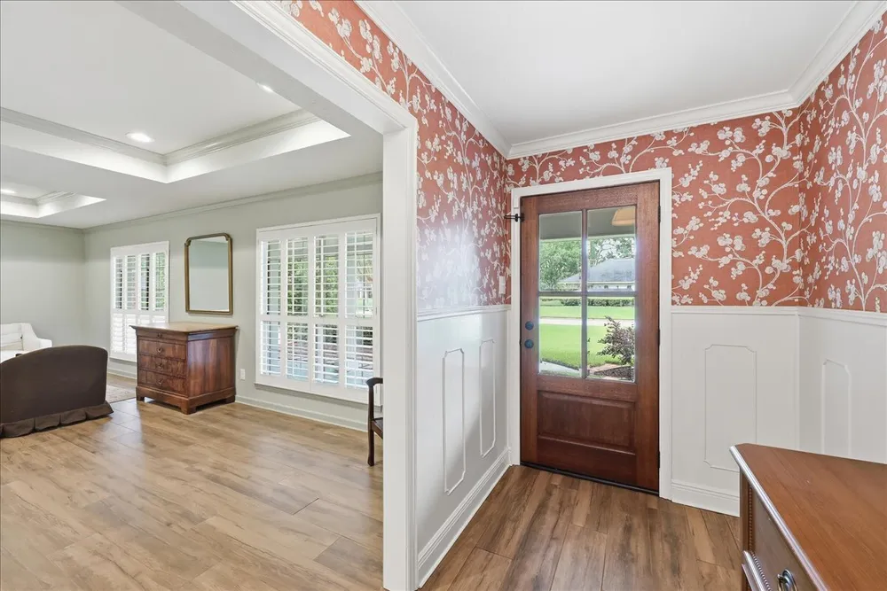 675 Belvedere Dr, Beaumont, TX 77706