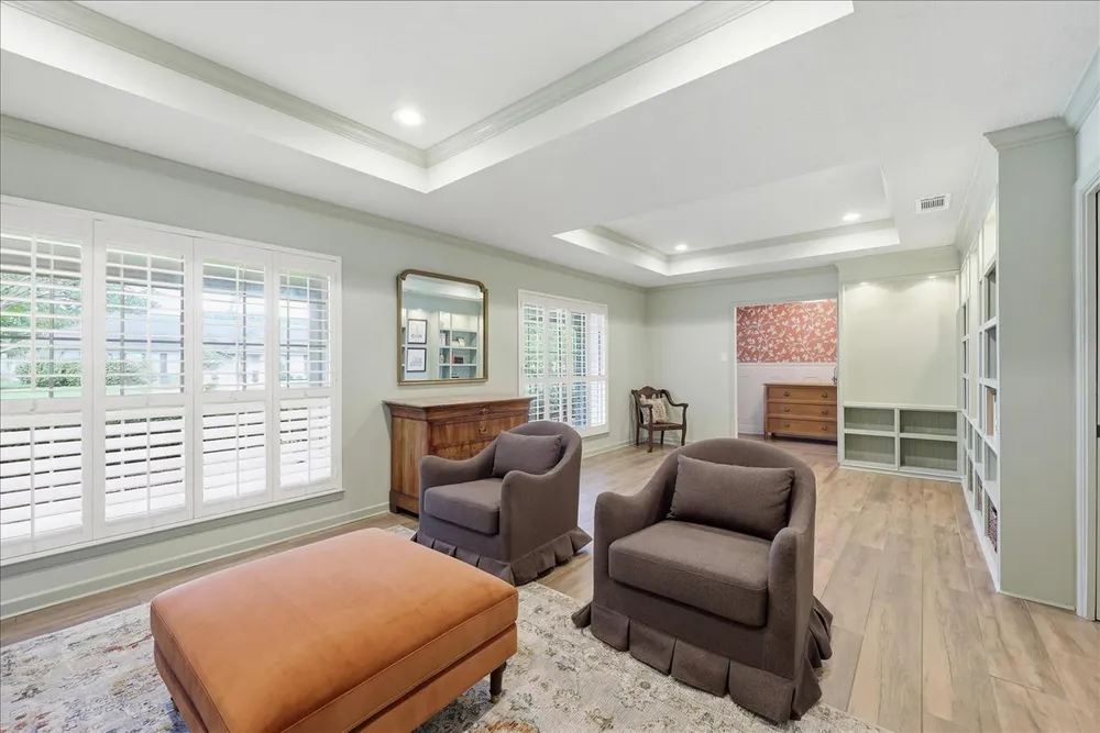 675 Belvedere Dr, Beaumont, TX 77706