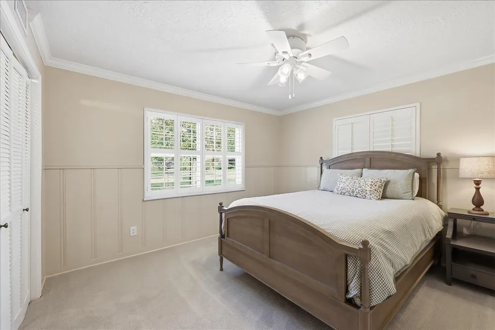 675 Belvedere Dr, Beaumont, TX 77706