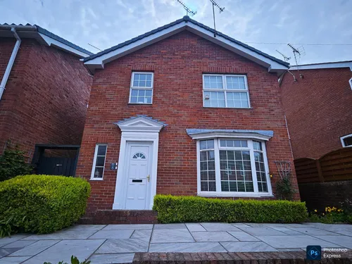 Overleigh Road, CHESTERphoto