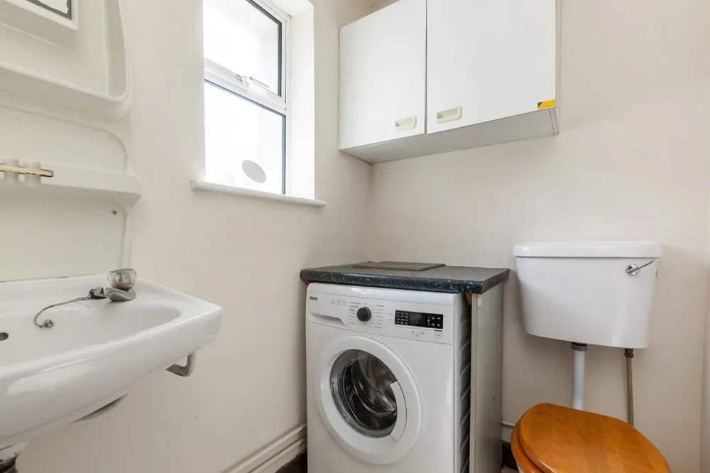 231 Swords Road, Santry, Dublin 9, D09F8W9