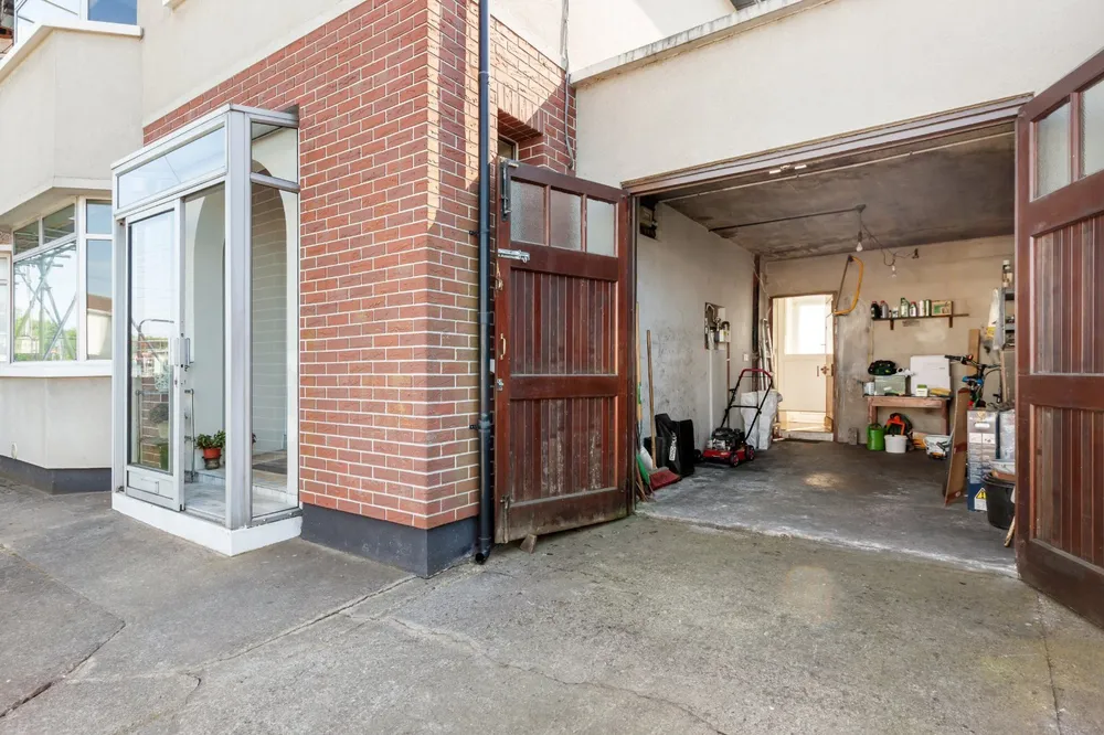 231 Swords Road, Santry, Dublin 9, D09F8W9