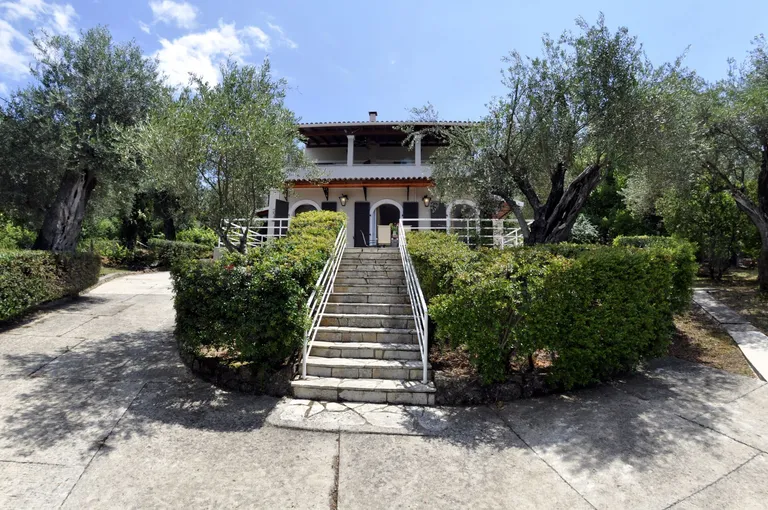 VILLA ERASMIA, Gastouri, Corfu