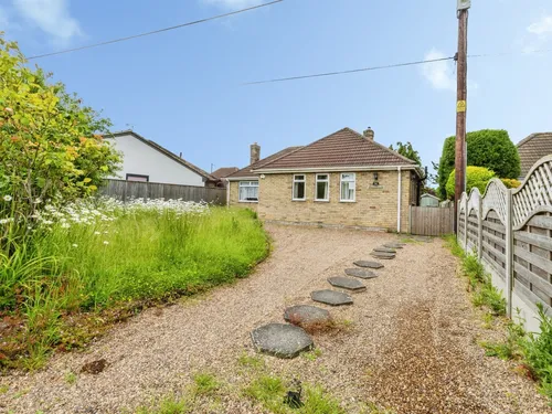 Fiskerton Road, Reepham, Lincolnphoto