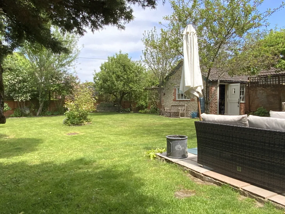 Quemerford, Calne, SN11 photo 2