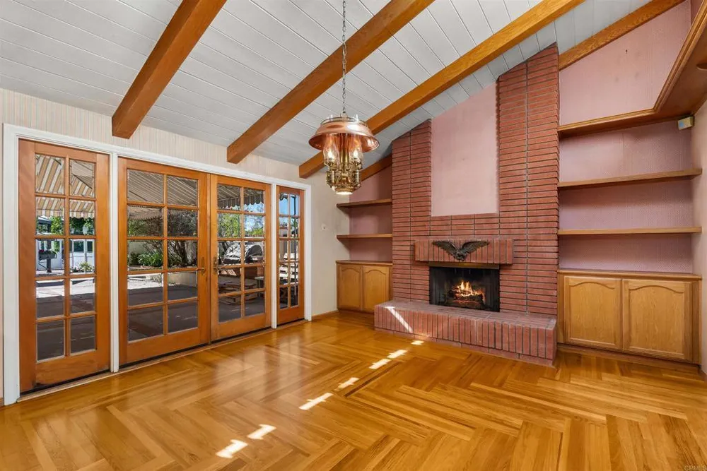 2731 Schenley Terrace, San Diego, CA 92122