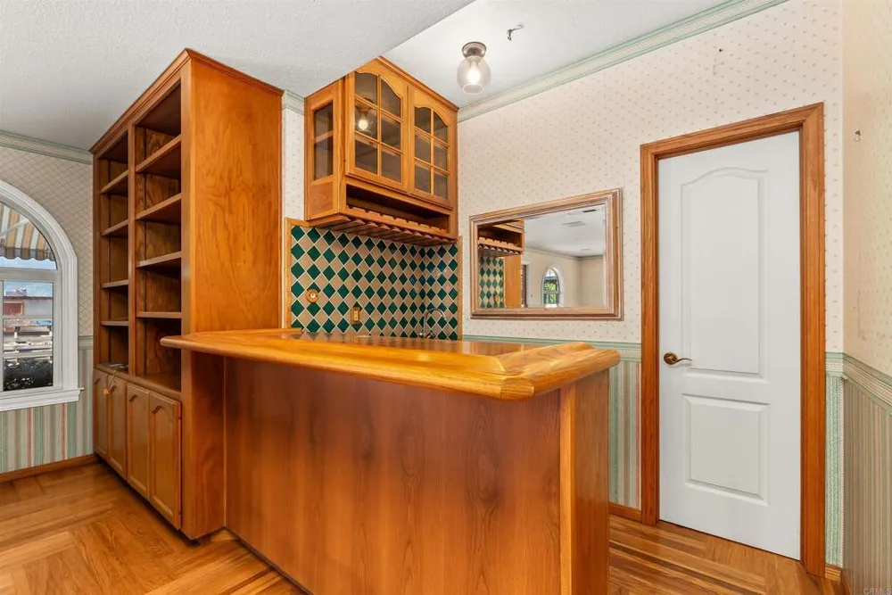 2731 Schenley Terrace, San Diego, CA 92122