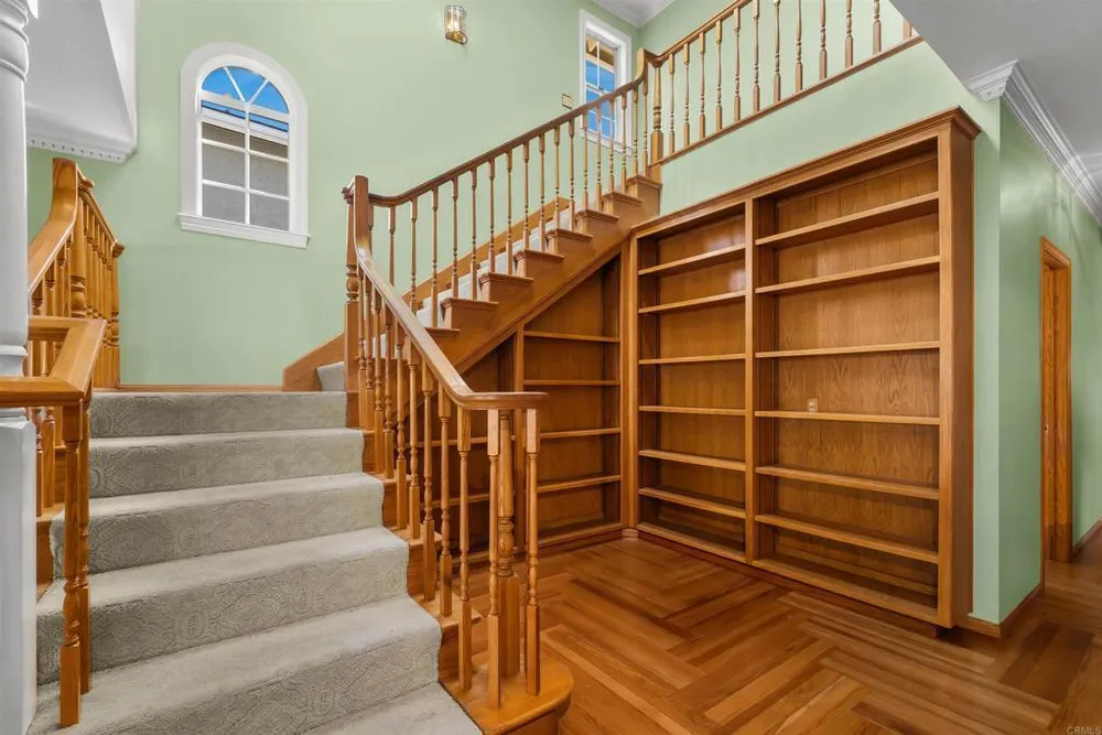 2731 Schenley Terrace, San Diego, CA 92122