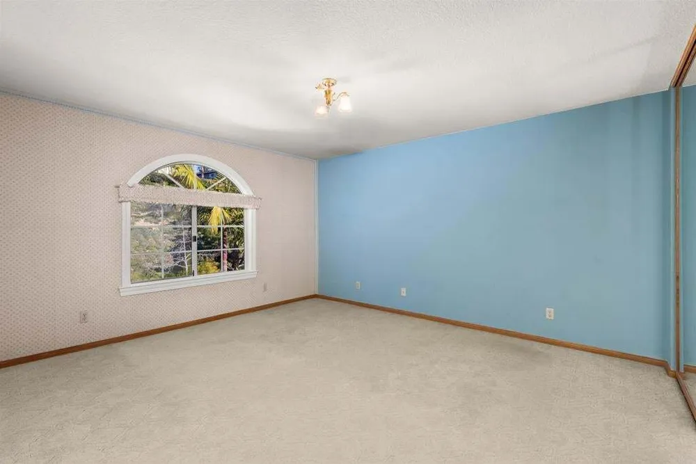 2731 Schenley Terrace, San Diego, CA 92122