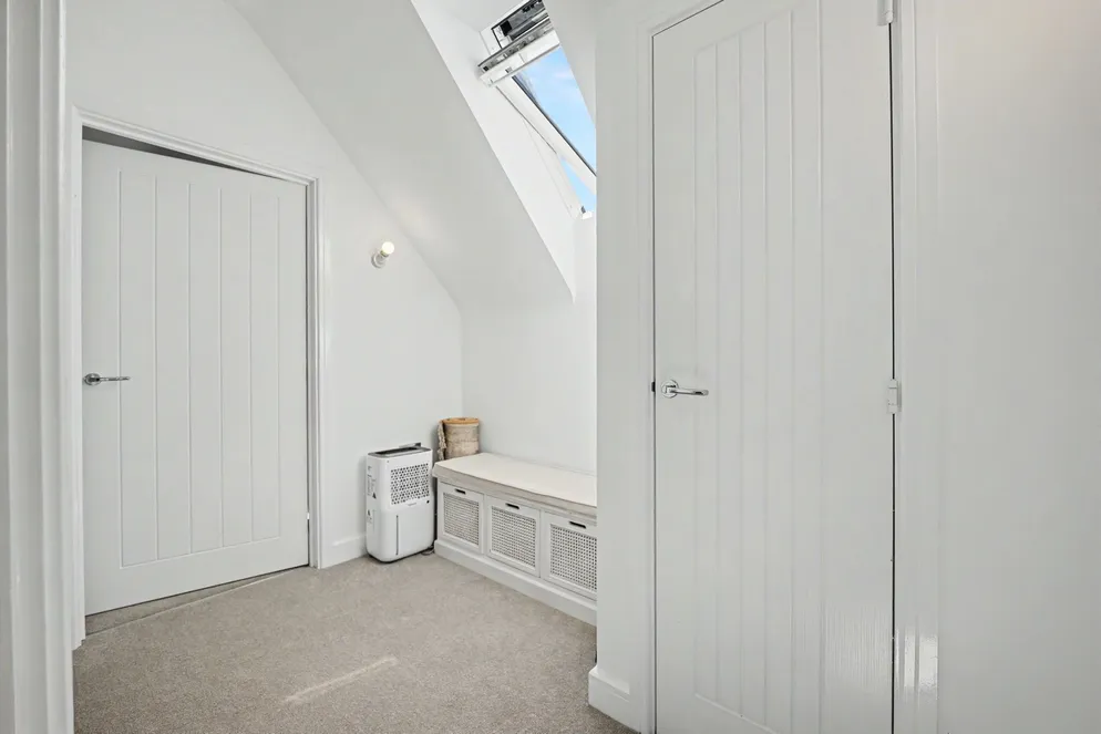 Property carousel item 41