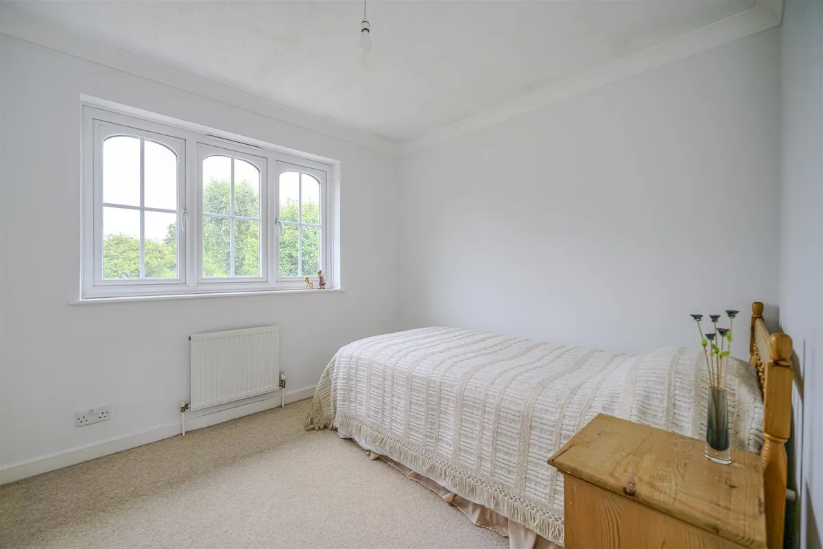 Hillfield Road, Hemel Hempstead, Hertfordshire, HP2 4AB