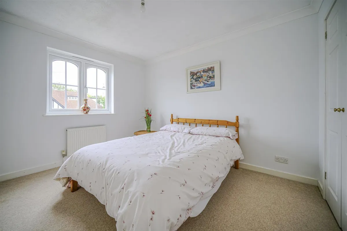 Hillfield Road, Hemel Hempstead, Hertfordshire, HP2 4AB