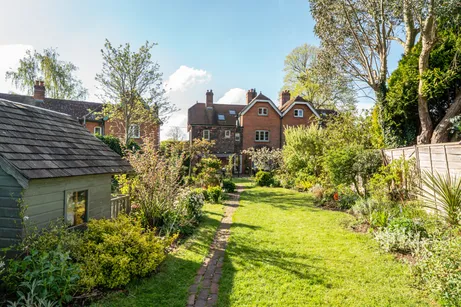 Loseley Lane, Liphook, GU30