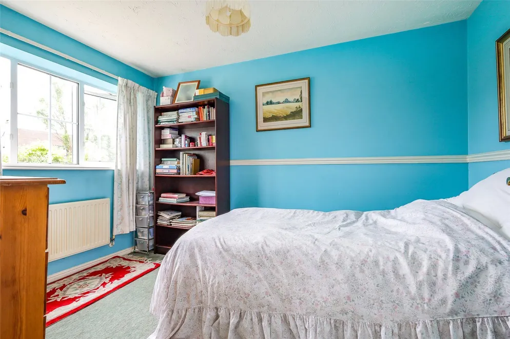 Property carousel item 19