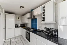 Yelverton Road, London