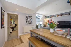 Kilburn Park Road, London, NW6 photo 10
