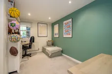 Kilburn Park Road, London, NW6 photo 14