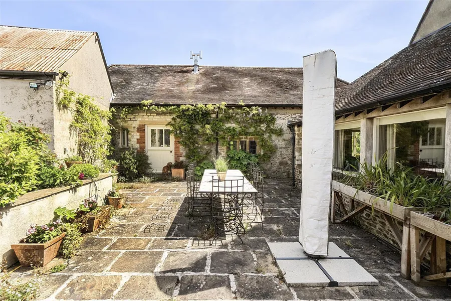 Property Image 31