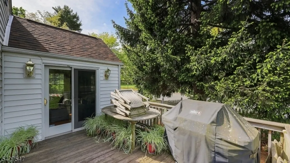 1 Roselle Ave, Cranford, NJ 07016