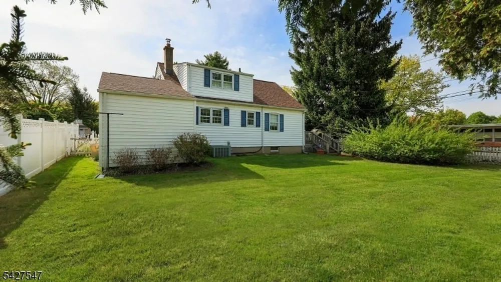 1 Roselle Ave, Cranford, NJ 07016