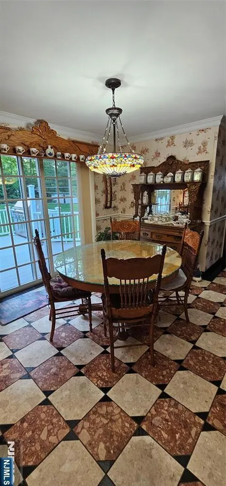 309 Paul Ct, Wyckoff, NJ 07481