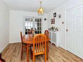 Maypole Road, Taplow, Maidenhead thumb 3