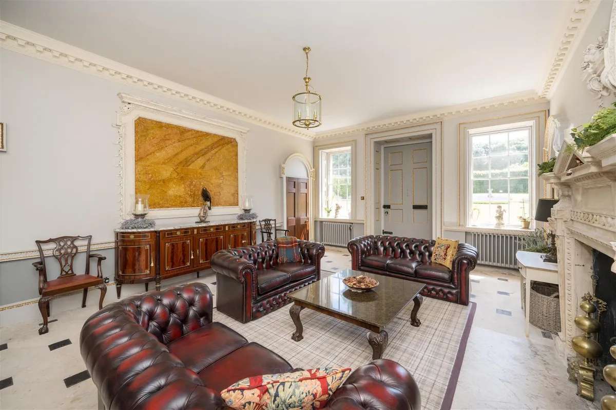 Wadworth Hall, Wadworth
