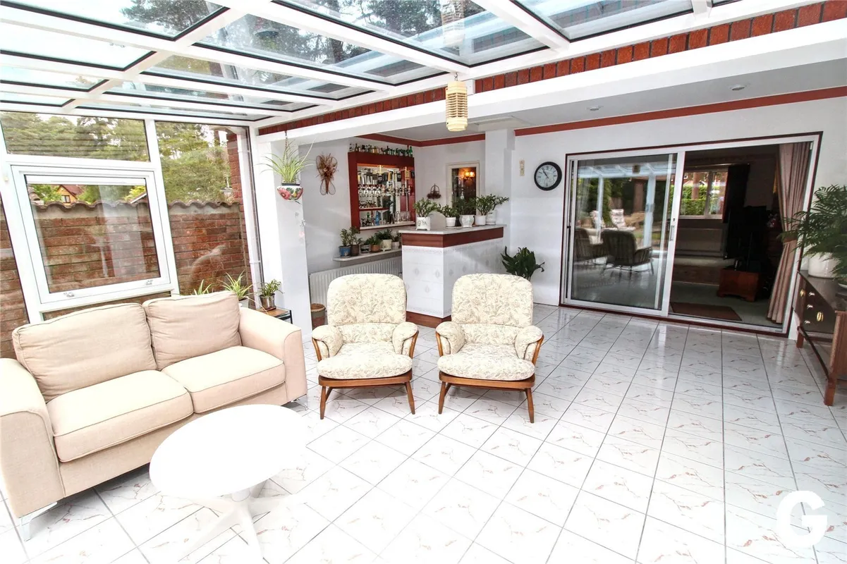 Evans Close, Ashley Heath, Ringwood, Hampshire, BH24