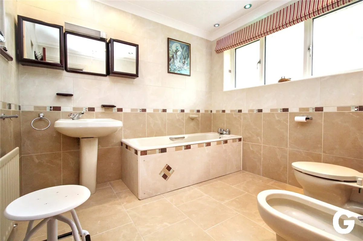 Evans Close, Ashley Heath, Ringwood, Hampshire, BH24
