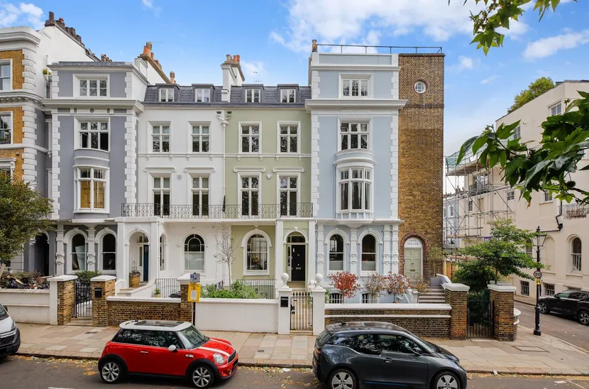 Regents Park Road, NW1