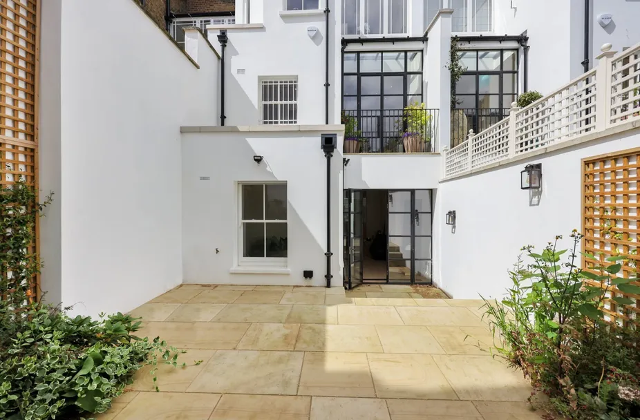Property Photo 16