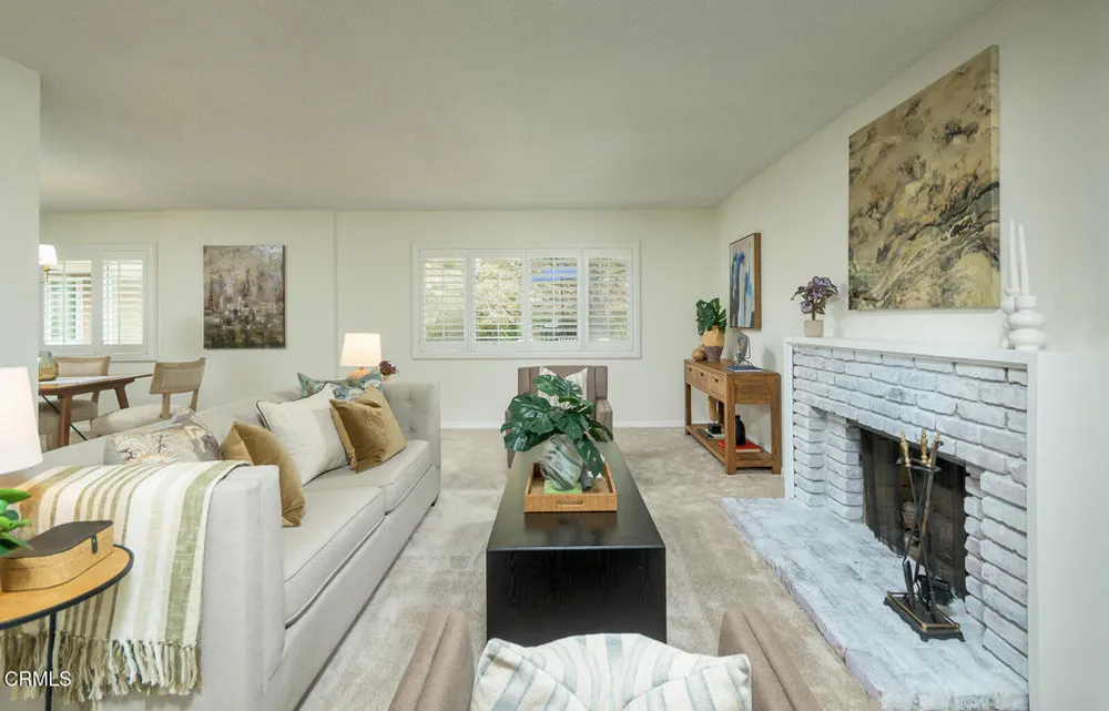 1740 Hillfair Dr, Glendale, CA 91208-2710