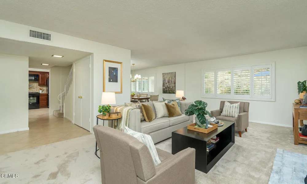 1740 Hillfair Dr, Glendale, CA 91208-2710