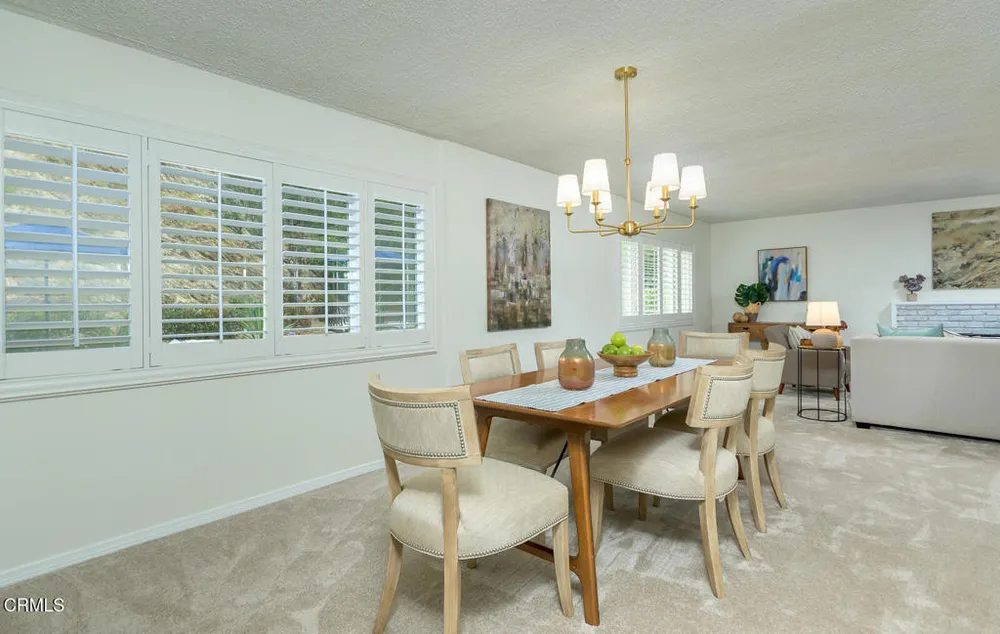 1740 Hillfair Dr, Glendale, CA 91208-2710
