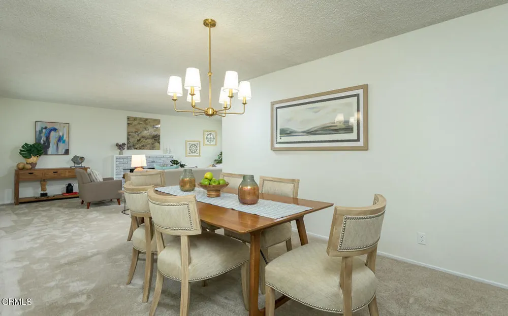 1740 Hillfair Dr, Glendale, CA 91208-2710