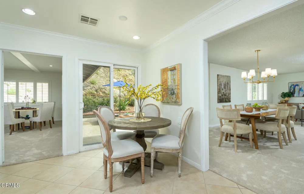 1740 Hillfair Dr, Glendale, CA 91208-2710